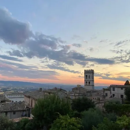 Konukevi Monolocale L'anfiteatro Assisi